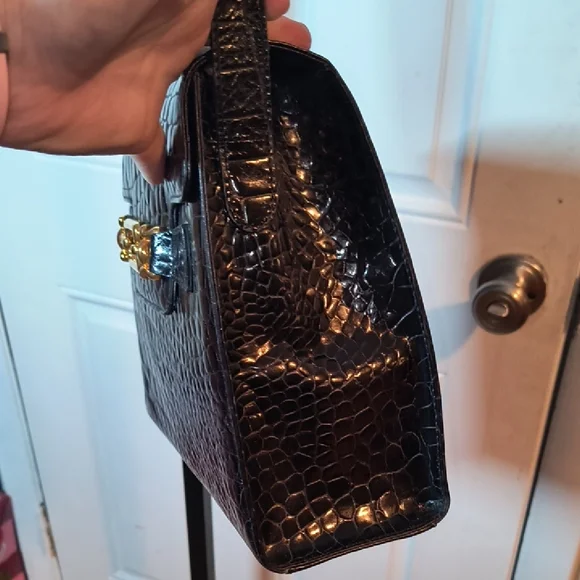 Vintage TALBOTS Black/Gold Crocodile Embossed Crossbody Bag NICE - Picture 7 of 15